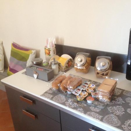 Fronte Al Porto Apartment Салерно Екстериор снимка
