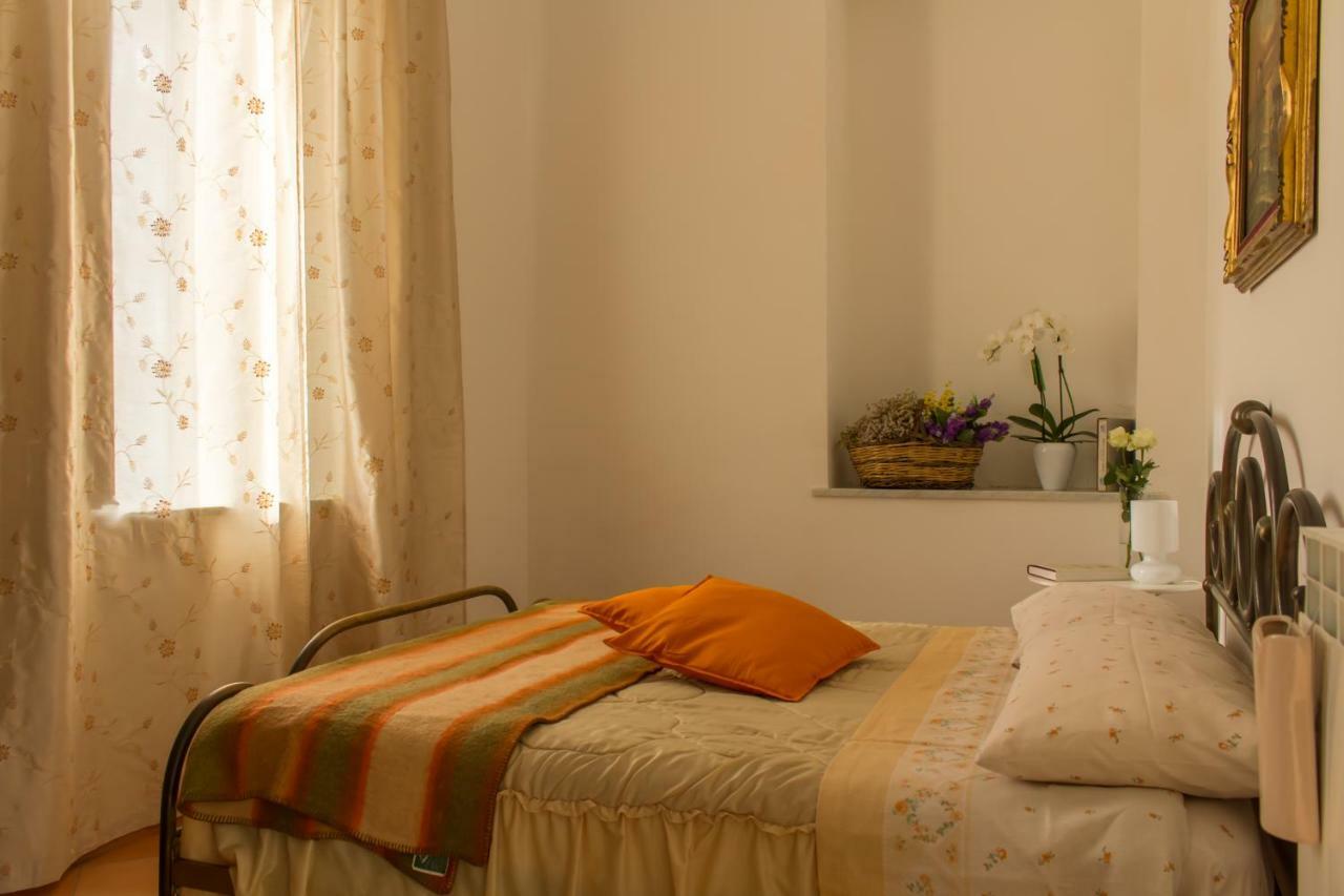 Fronte Al Porto Apartment Салерно Екстериор снимка
