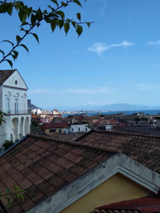 Fronte Al Porto Apartment Салерно Екстериор снимка