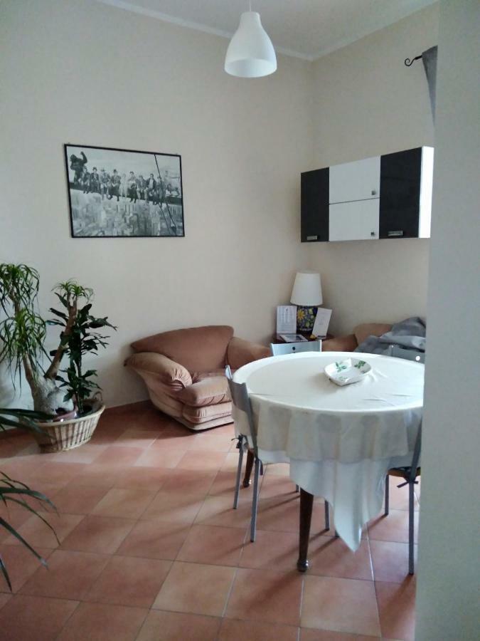 Fronte Al Porto Apartment Салерно Екстериор снимка