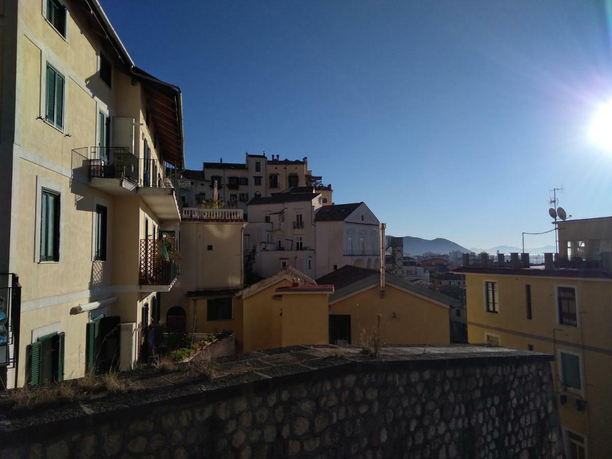 Fronte Al Porto Apartment Салерно Екстериор снимка